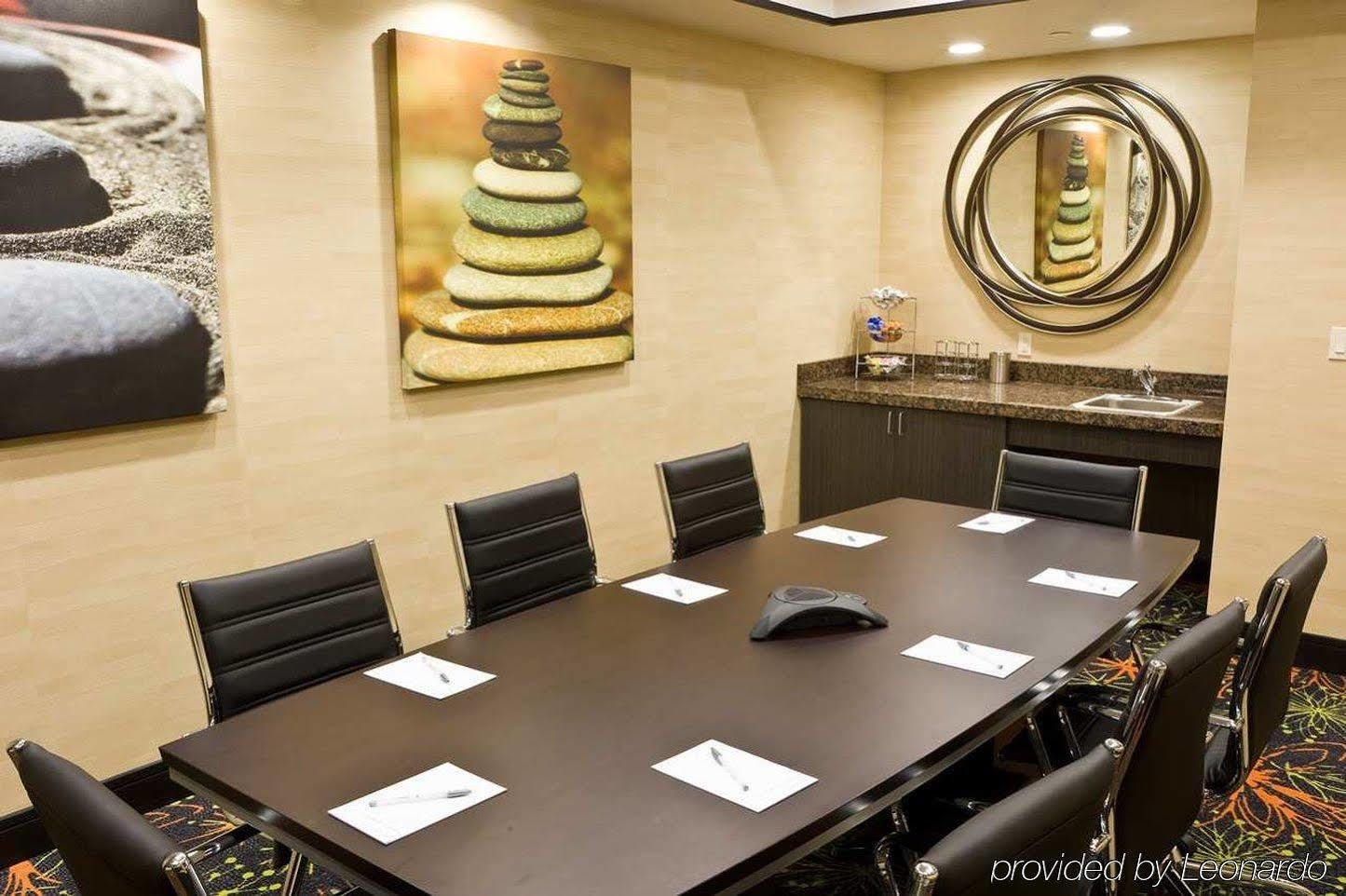 Hampton Inn And Suites Tulsa Central Facilidades foto